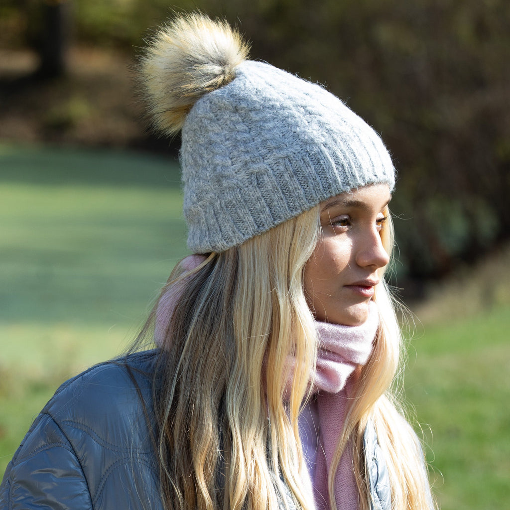 Charlie Beanie in Grey - Sweet Turns