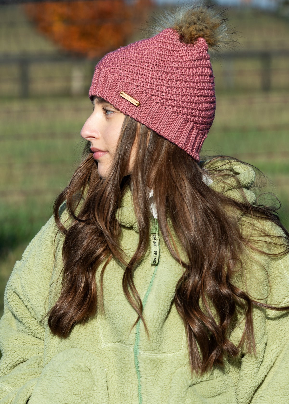 Lexington Beanie in Framboise - Sweet Turns