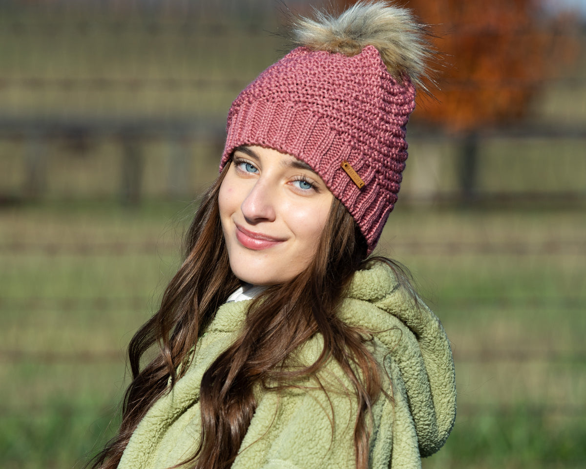 Lexington Beanie in Framboise - Sweet Turns